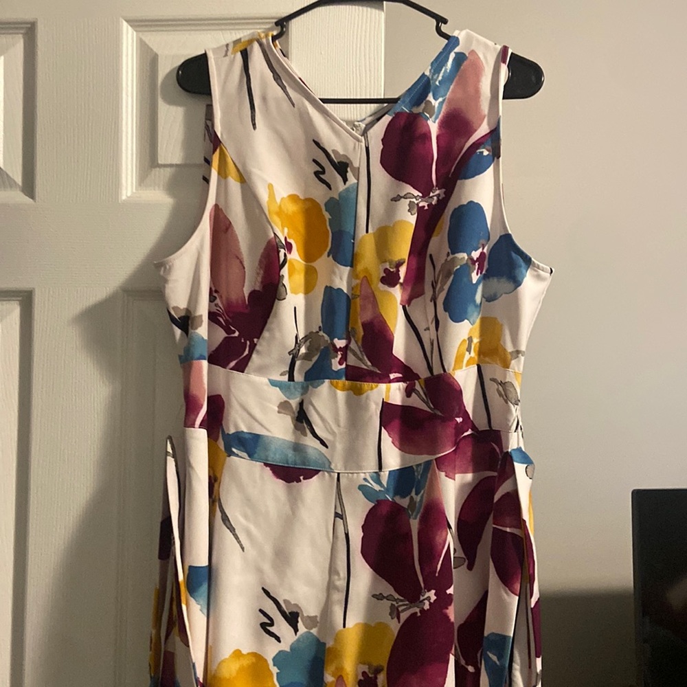 Lane Bryant fitted middle dress with tie belt